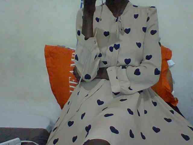 Sky_Sophia webcam