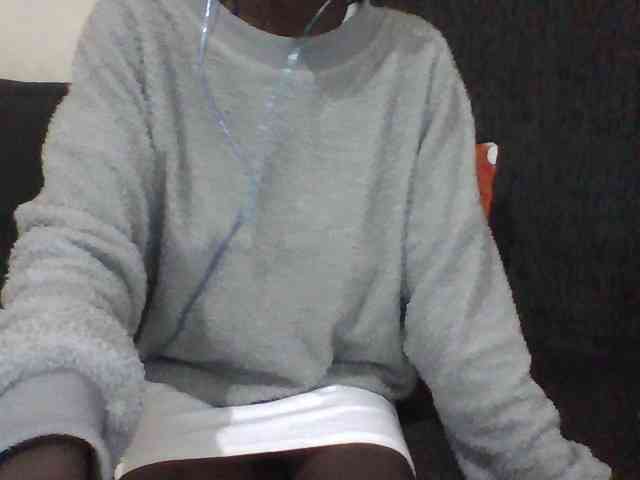 Sky_Sophia webcam