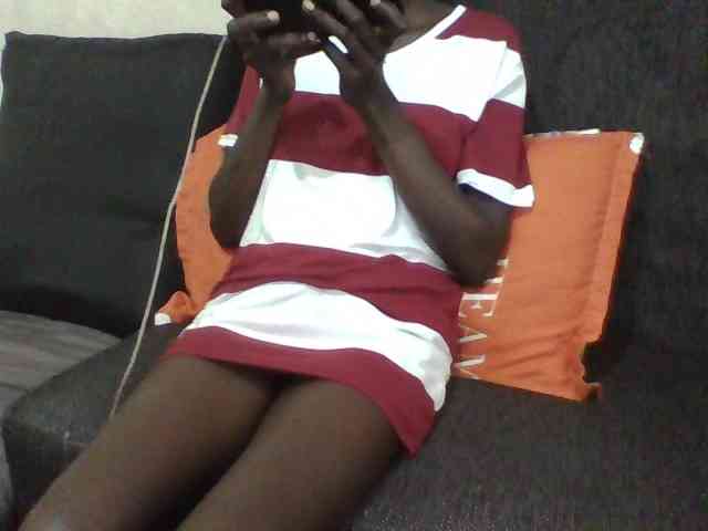 Sky_Sophia webcam