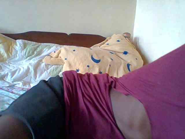Sky_Sophia webcam