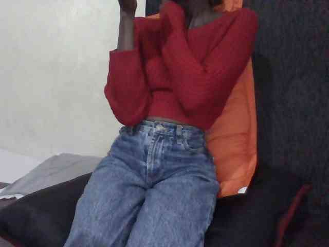 Sky_Sophia webcam