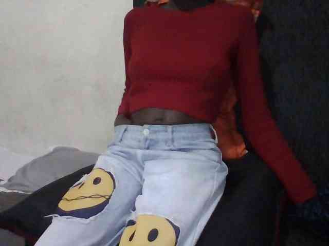Sky_Sophia webcam