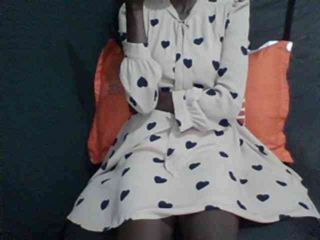 Sky_Sophia webcam