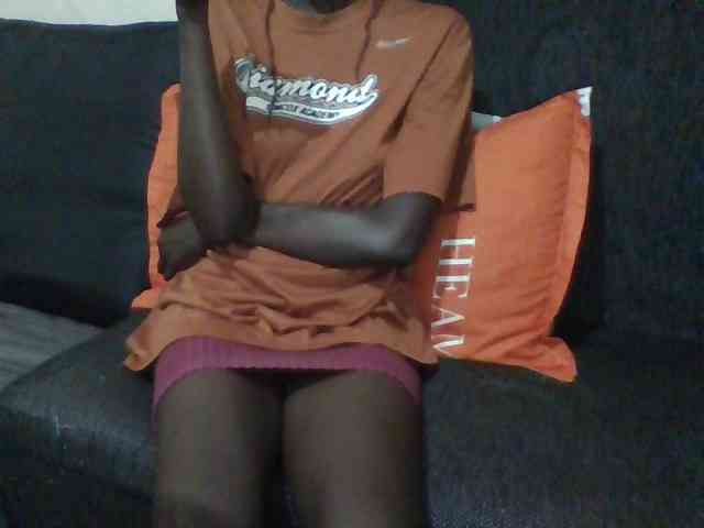 Sky_Sophia webcam