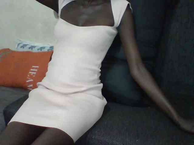 Sky_Sophia webcam