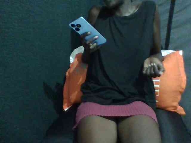 Sky_Sophia webcam