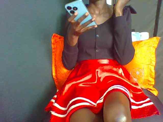 Modèle: Sky_Sophia