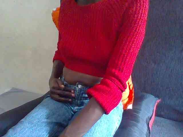 Sky_Sophia webcam