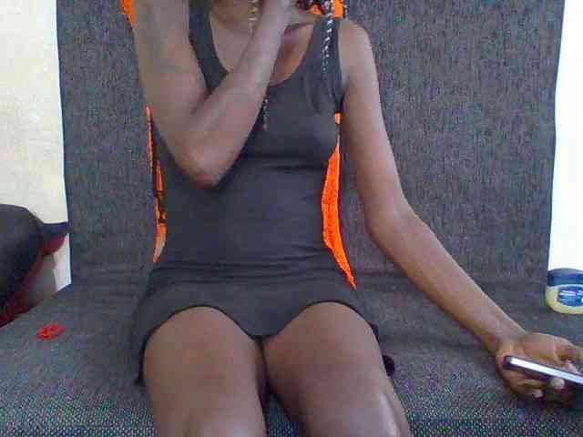 Sky_Sophia webcam