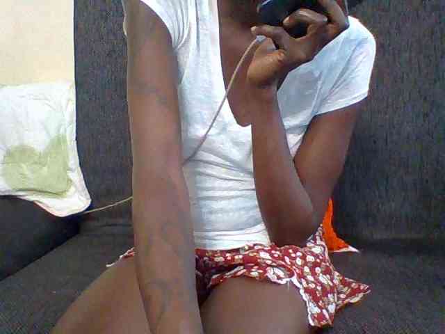 Sky_Sophia webcam