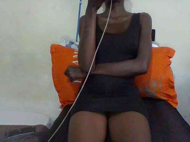 Sky_Sophia webcam