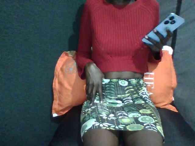 Sky_Sophia webcam