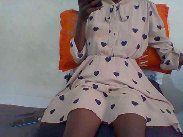 Sky_Sophia webcam