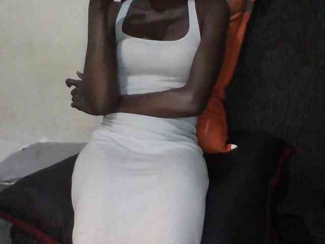 Sky_Sophia webcam