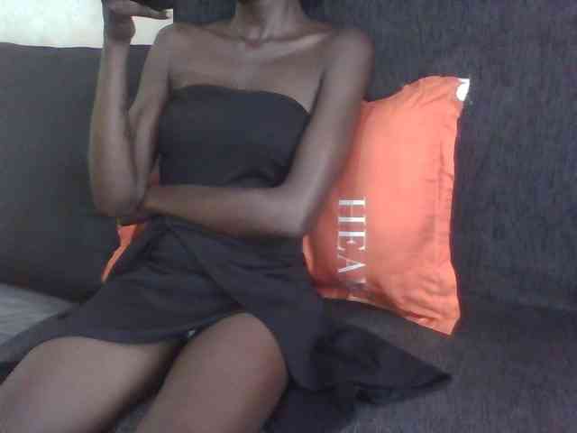 Sky_Sophia webcam