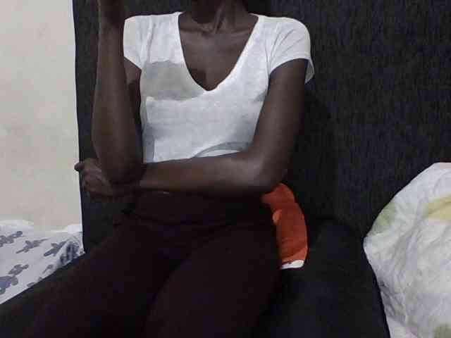 Sky_Sophia webcam
