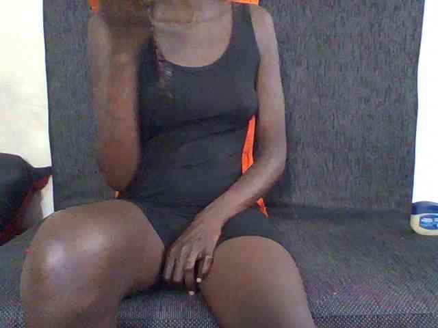 Sky_Sophia webcam