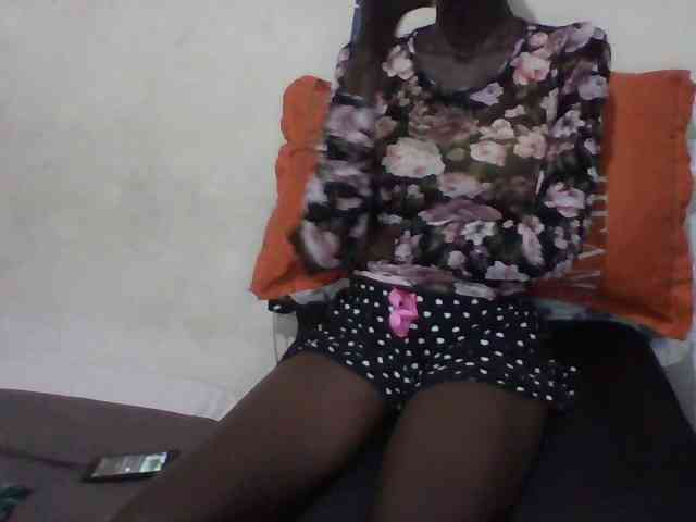 Sky_Sophia webcam