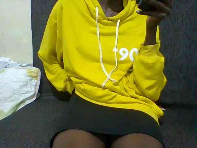 Sky_Sophia webcam