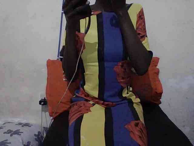 Sky_Sophia webcam