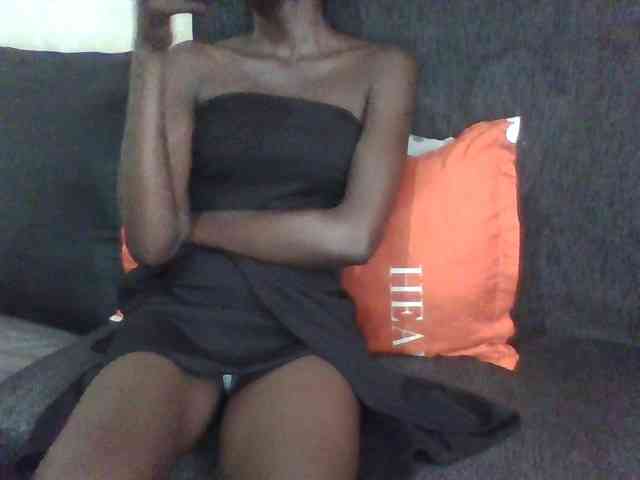 Sky_Sophia webcam