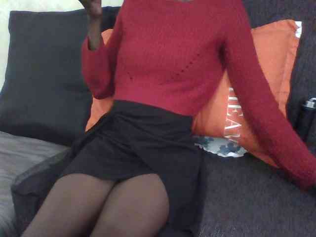 Sky_Sophia webcam