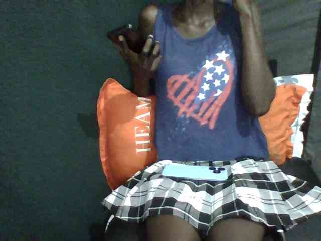 Sky_Sophia webcam