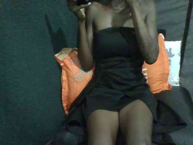 Sky_Sophia webcam