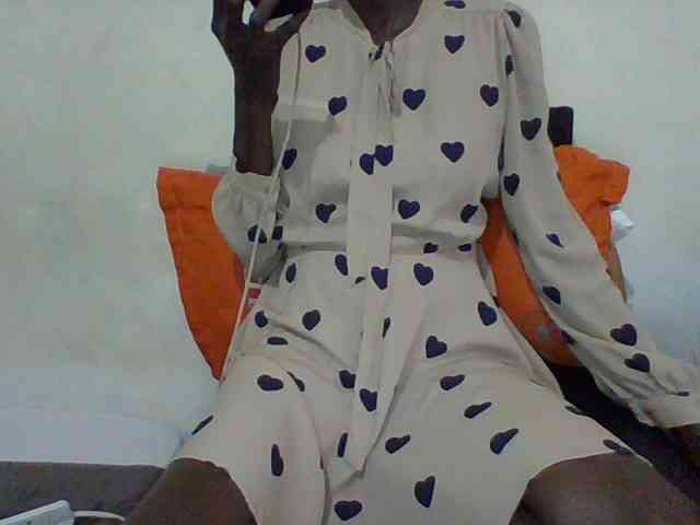 Sky_Sophia webcam