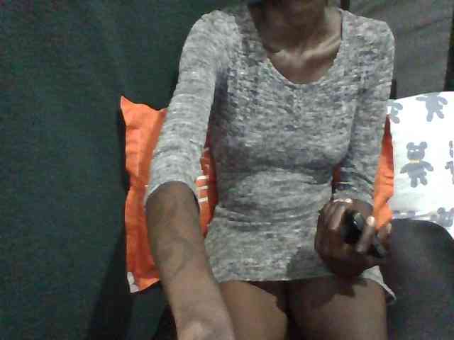 Sky_Sophia webcam
