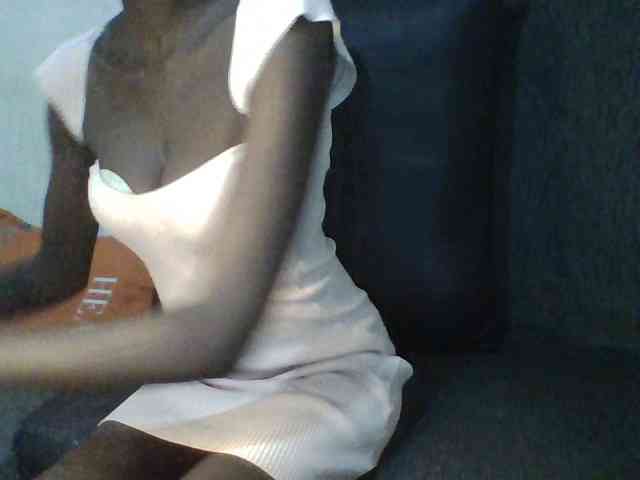 Sky_Sophia webcam