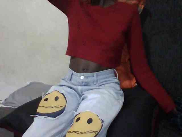 Sky_Sophia webcam