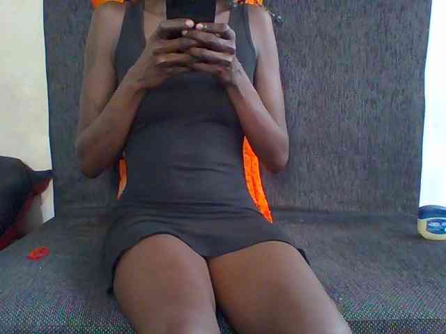 Sky_Sophia webcam