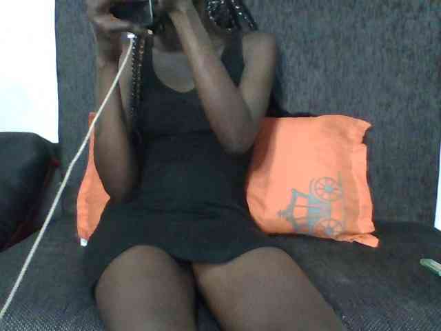 Sky_Sophia webcam