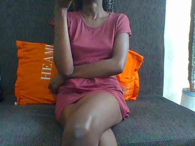 Sky_Sophia webcam