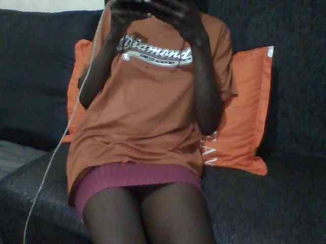 Sky_Sophia webcam