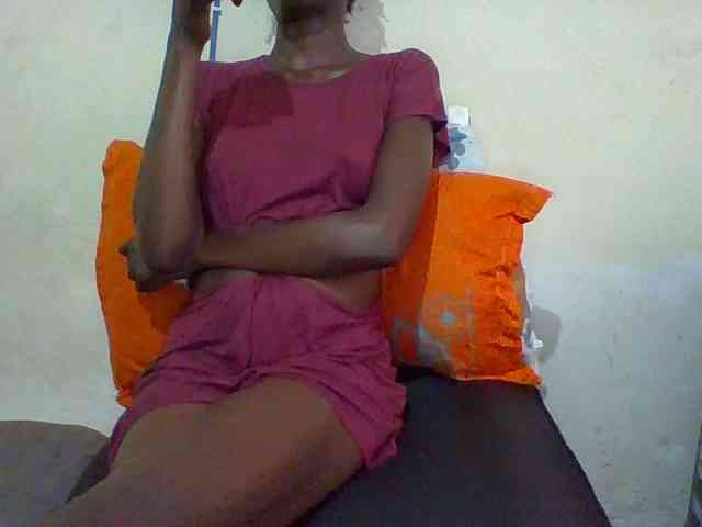 Sky_Sophia webcam