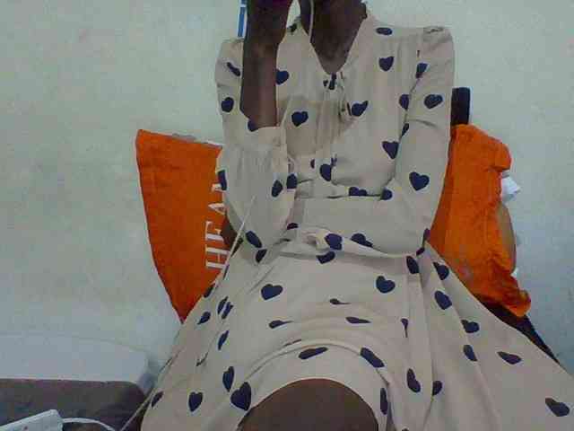 Sky_Sophia webcam