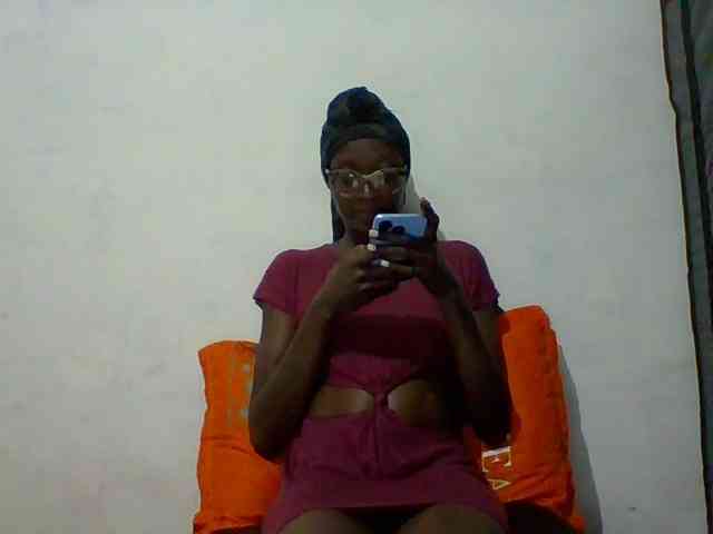 Sky_Sophia webcam