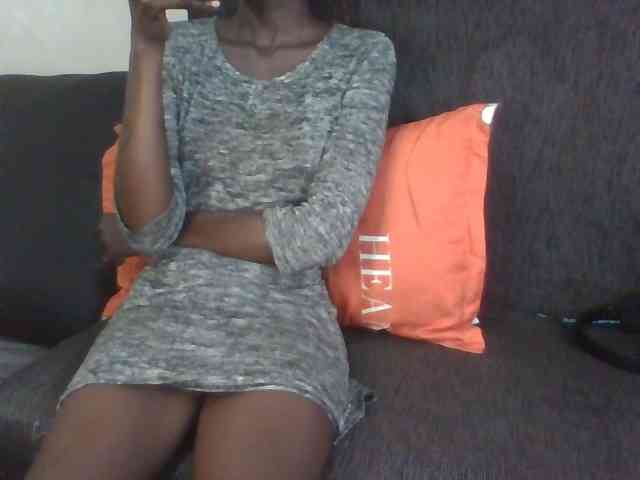 Sky_Sophia webcam