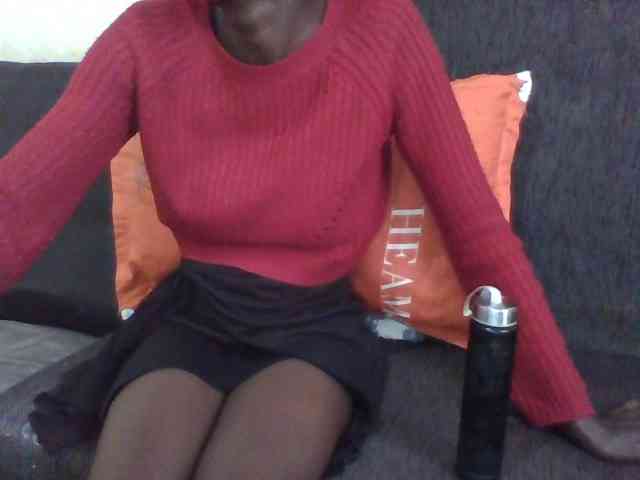 Sky_Sophia webcam