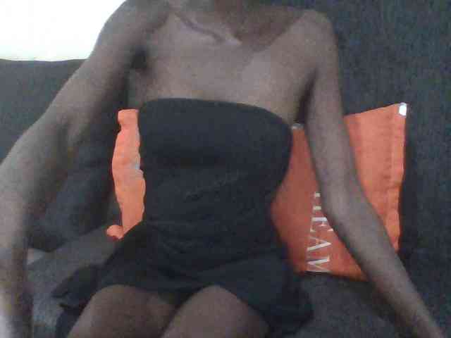 Sky_Sophia webcam