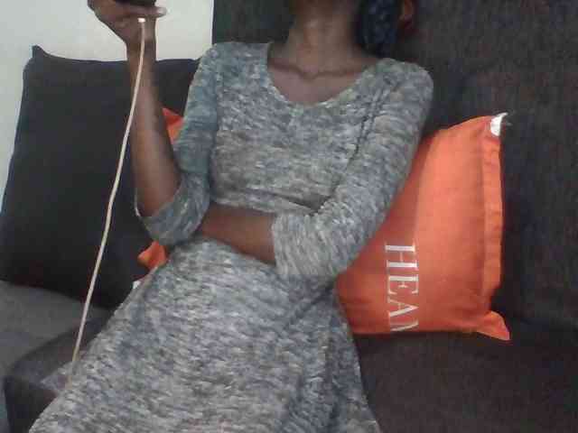 Sky_Sophia webcam