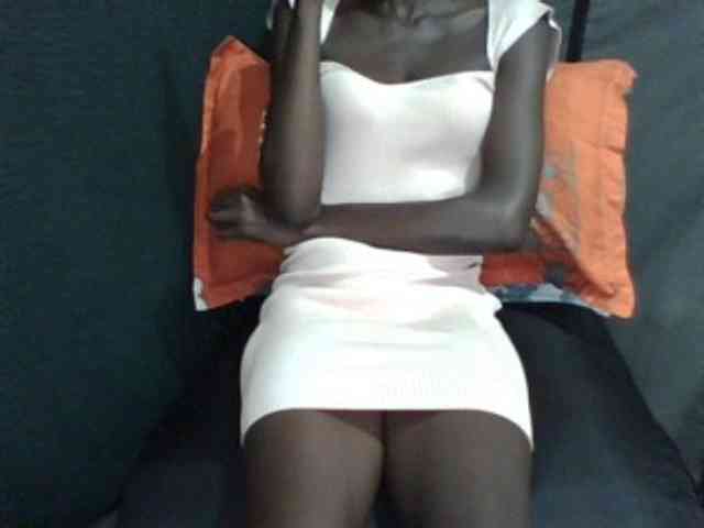 Sky_Sophia webcam