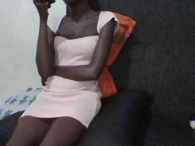 Sky_Sophia webcam