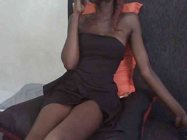 Sky_Sophia webcam