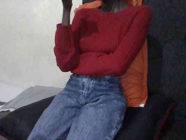 Sky_Sophia webcam