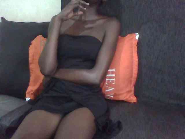 Sky_Sophia webcam