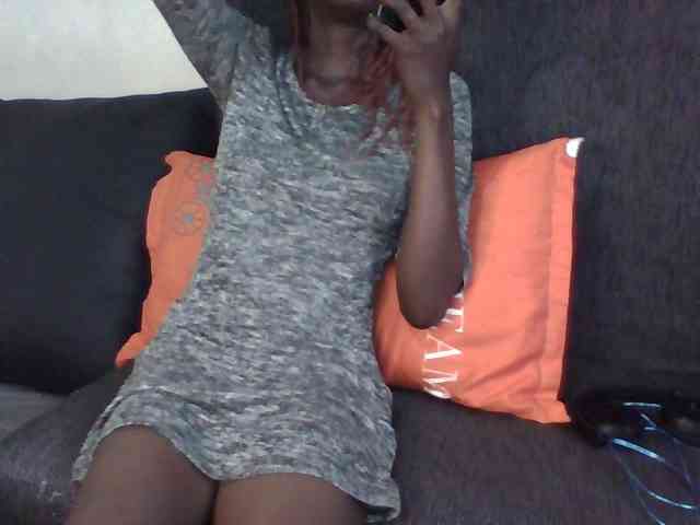 Sky_Sophia webcam