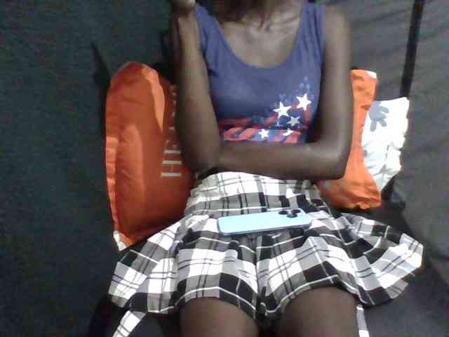 Sky_Sophia webcam
